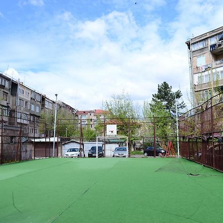 Apartment In The Center Of Erivan Exterior foto